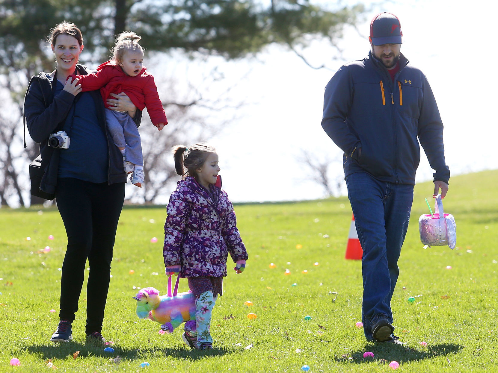 041319-mus-egghunt-008